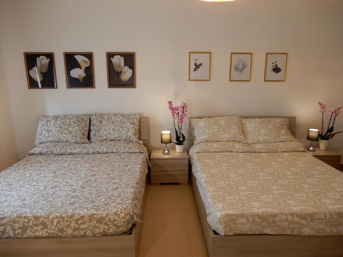 Caserta Royale Apartment エクステリア 写真