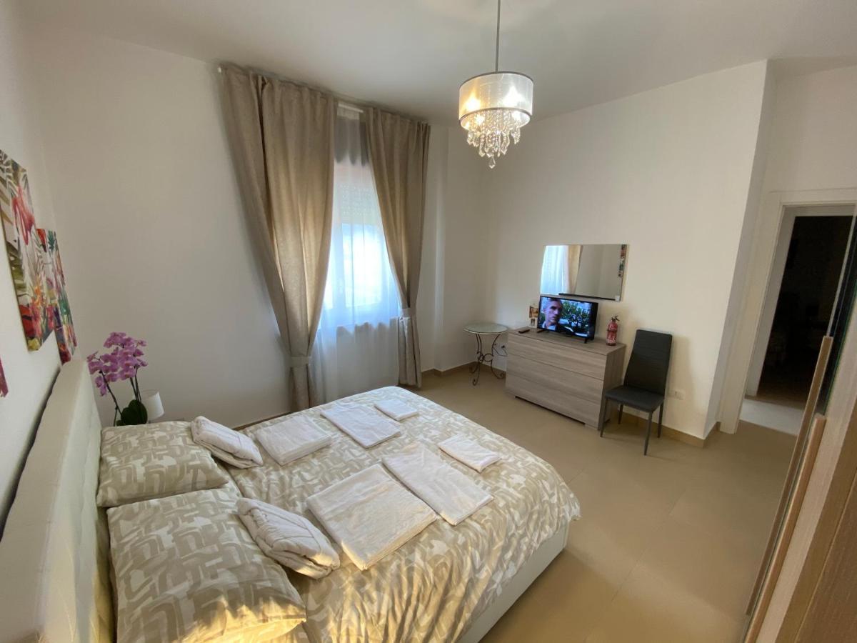 Caserta Royale Apartment エクステリア 写真